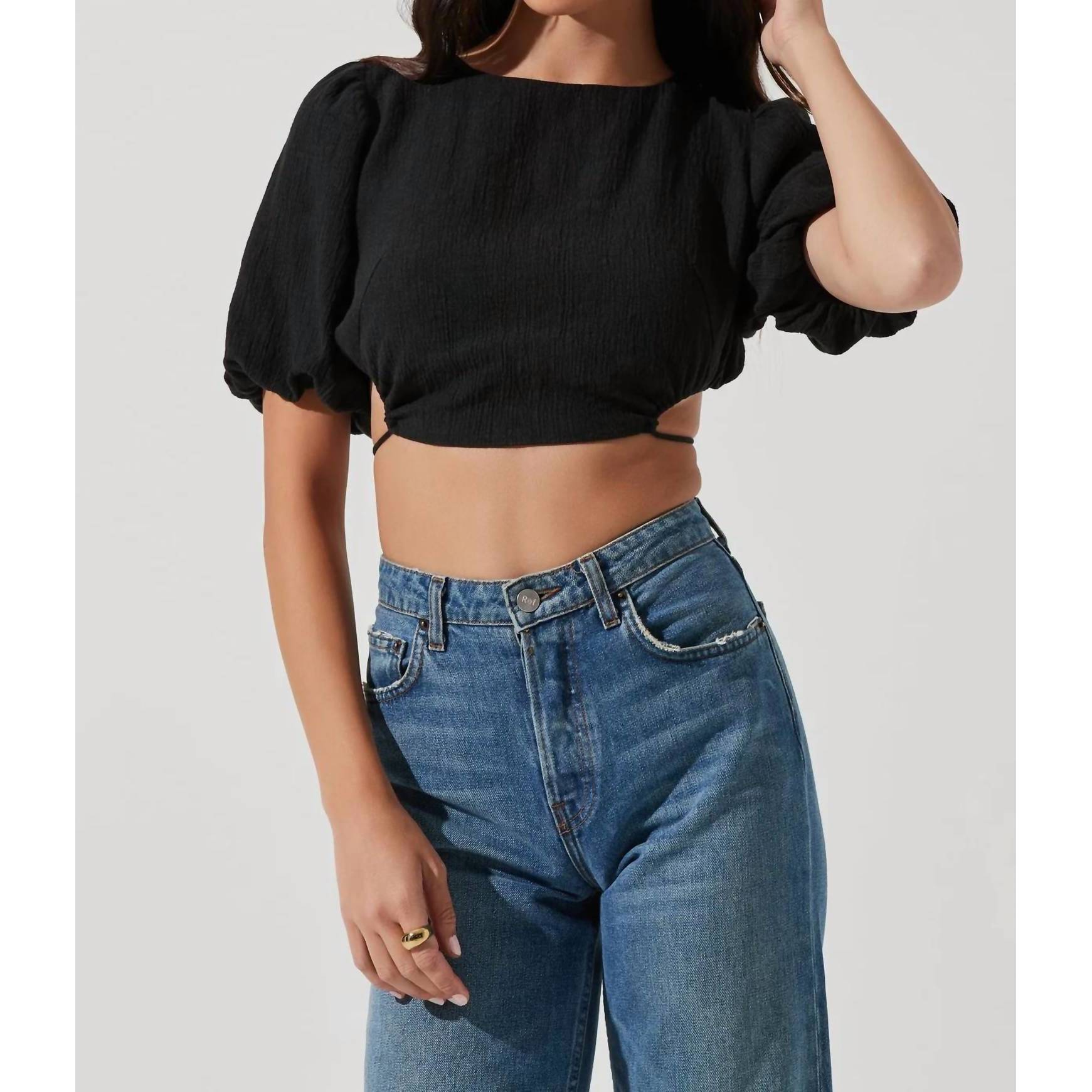 New Astr Simona Top In Black